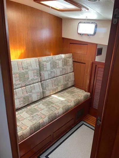 Stranraer IV Yacht Photos Pics 