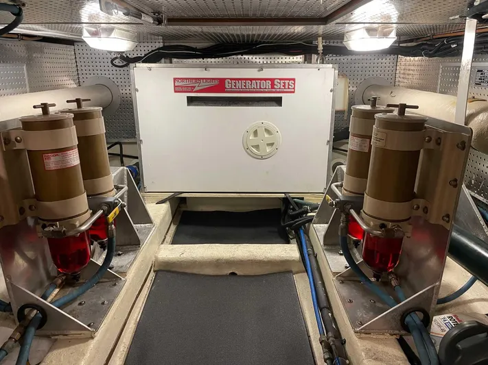 Stranraer IV Yacht Photos Pics 