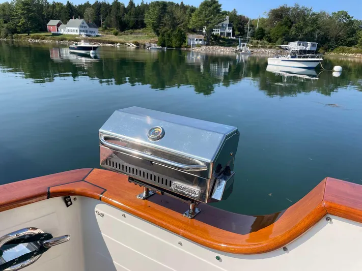 Stranraer IV Yacht Photos Pics 