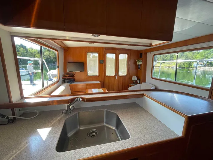 Stranraer IV Yacht Photos Pics 