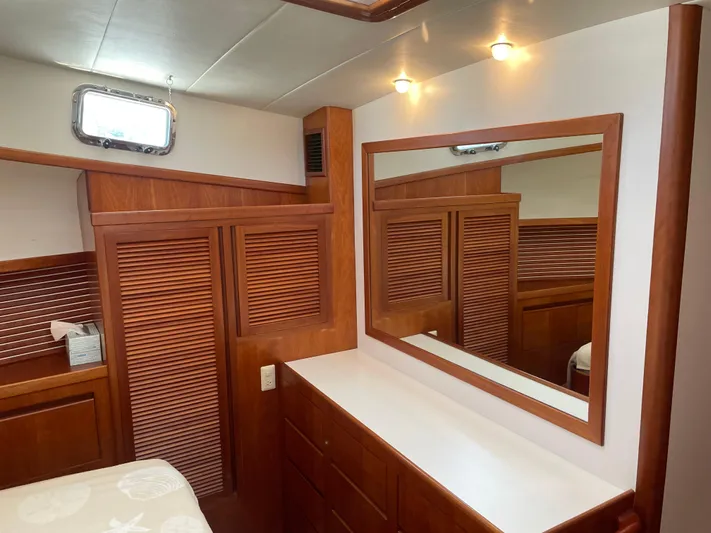 Stranraer IV Yacht Photos Pics 