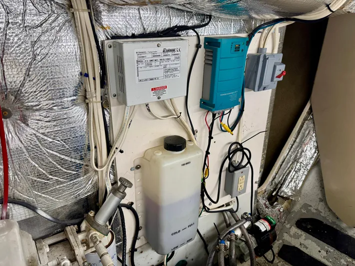 Tignish Yacht Photos Pics Mastervolt Charger