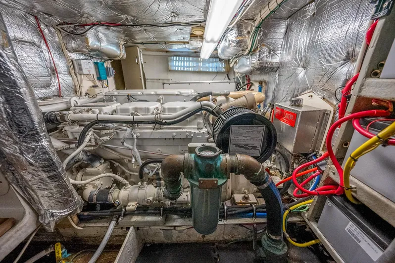 Tignish Yacht Photos Pics Caterpillar 3176