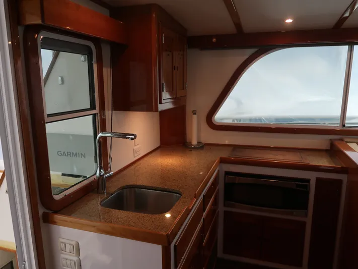 North Star Yacht Photos Pics Interior view of Wesmac 44' yacht kitchen, 2009 model.