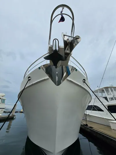 Clara Yacht Photos Pics 