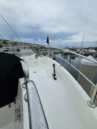 Clara Yacht Photos Pics 