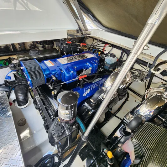 Zenyatta Yacht Photos Pics 