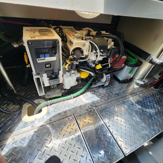 Zenyatta Yacht Photos Pics 