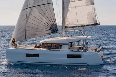 2019 Lagoon Lagoon 40