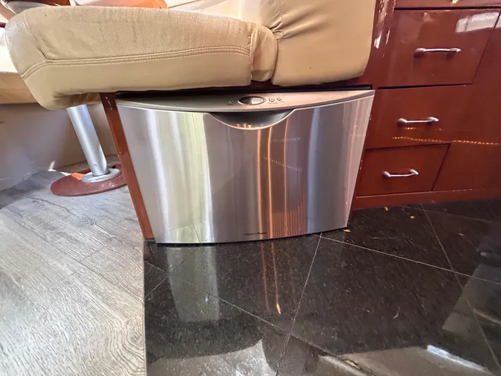 Magic Moments Yacht Photos Pics 