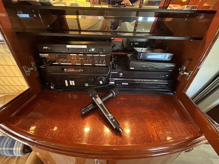 Magic Moments Yacht Photos Pics 