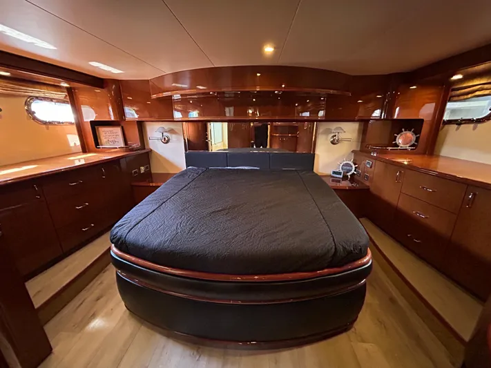 Magic Moments Yacht Photos Pics 