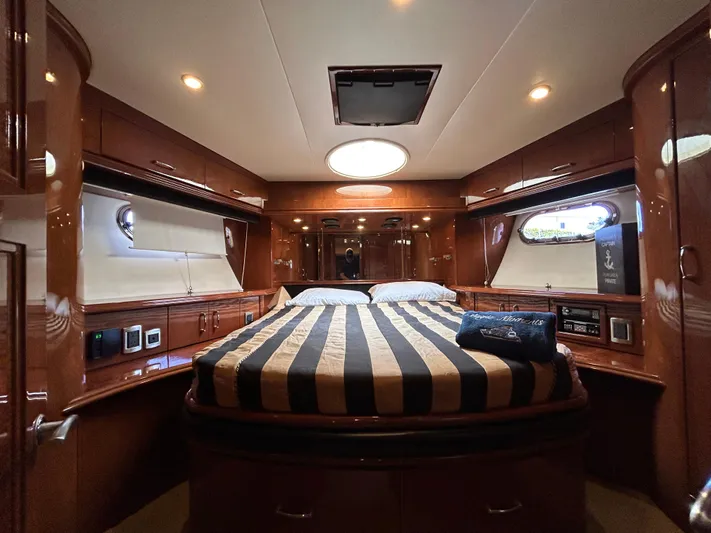 Magic Moments Yacht Photos Pics 