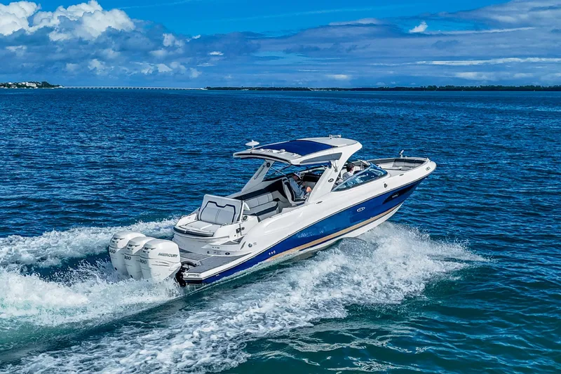 Dock's Knott Inn II Yacht Photos Pics 2018 Sea Ray SLX 350 Outboard cruising on open blue waters.