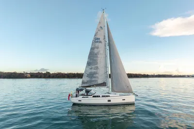 2021 Hanse 388
