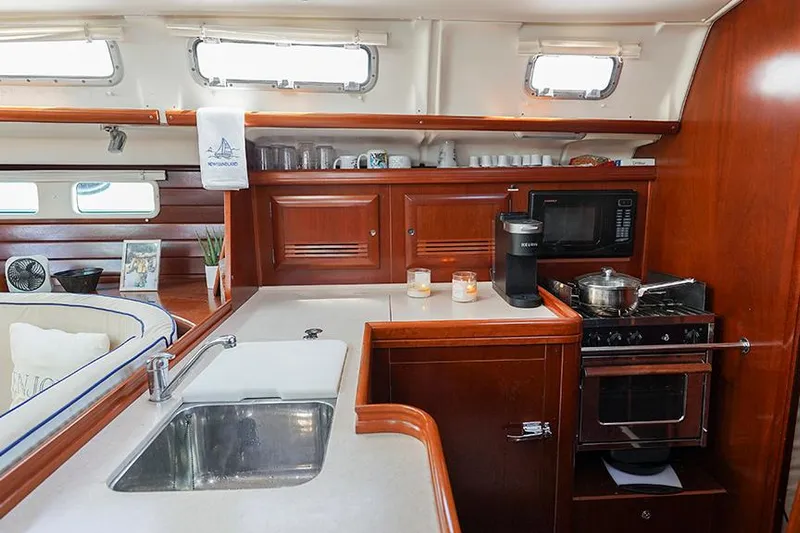 Velaj Yacht Photos Pics 