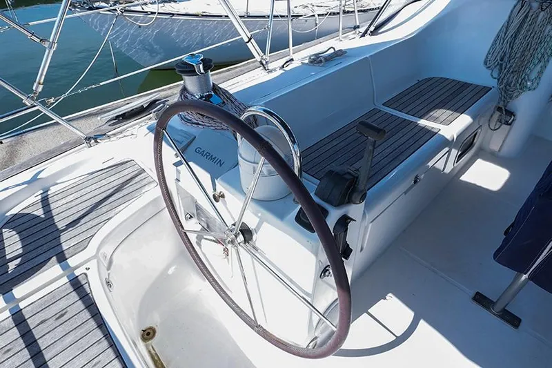 Velaj Yacht Photos Pics 