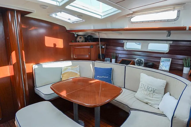 Velaj Yacht Photos Pics 