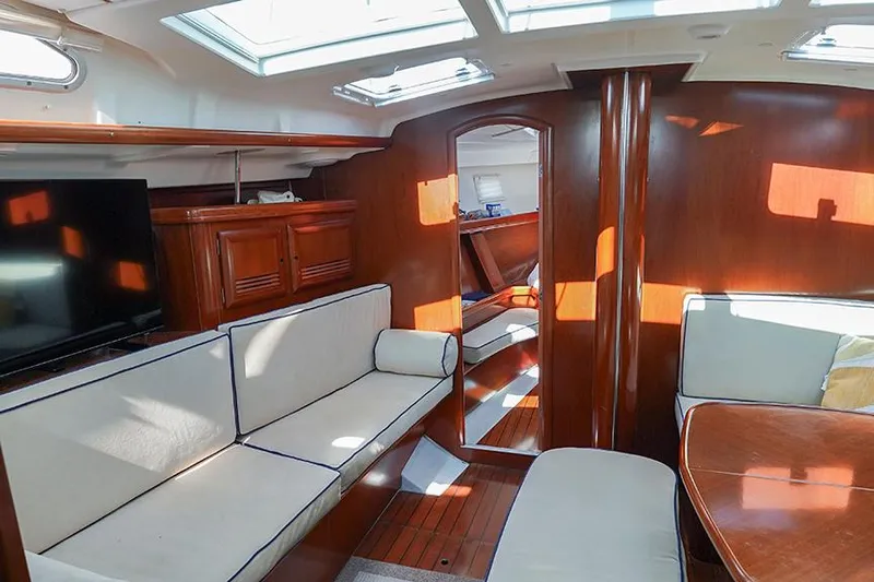 Velaj Yacht Photos Pics 