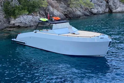Mazu Yachts 38
