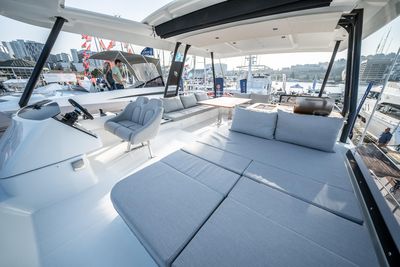 Fountaine Pajot MY 6