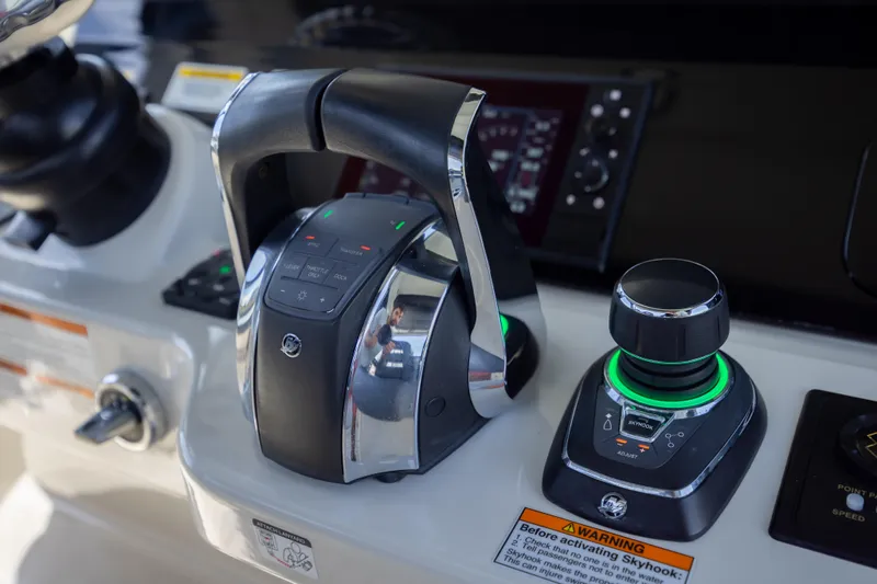 Pachanga Yacht Photos Pics Control panel of 2021 Boston Whaler 420 Outrage boat with advanced navigation features.