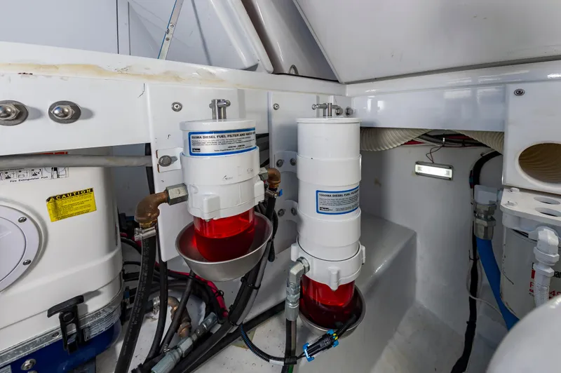 Loose Cannon Yacht Photos Pics 