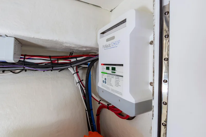 Loose Cannon Yacht Photos Pics 