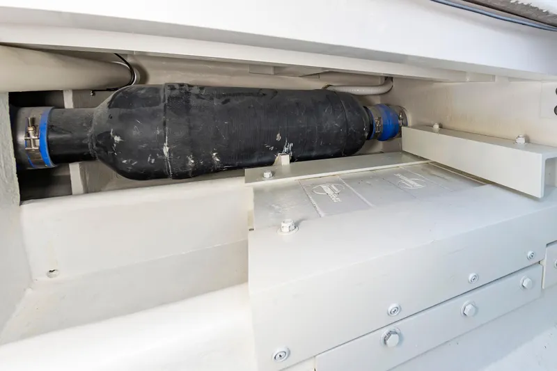 Loose Cannon Yacht Photos Pics 