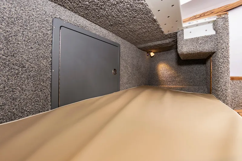 Loose Cannon Yacht Photos Pics 