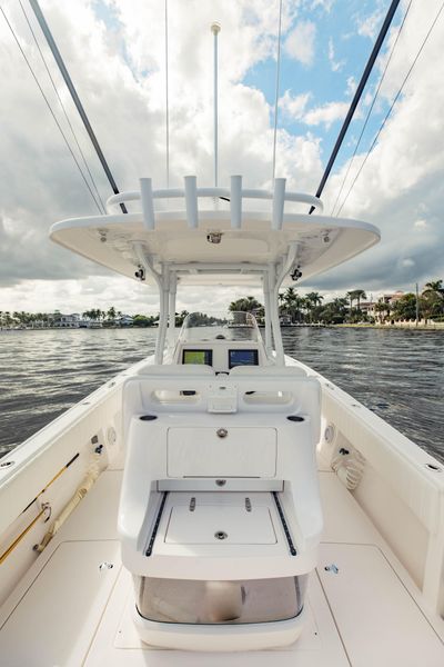 2017 Intrepid 327 Center Console