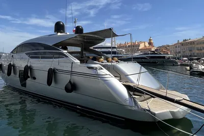 2008 Pershing 64