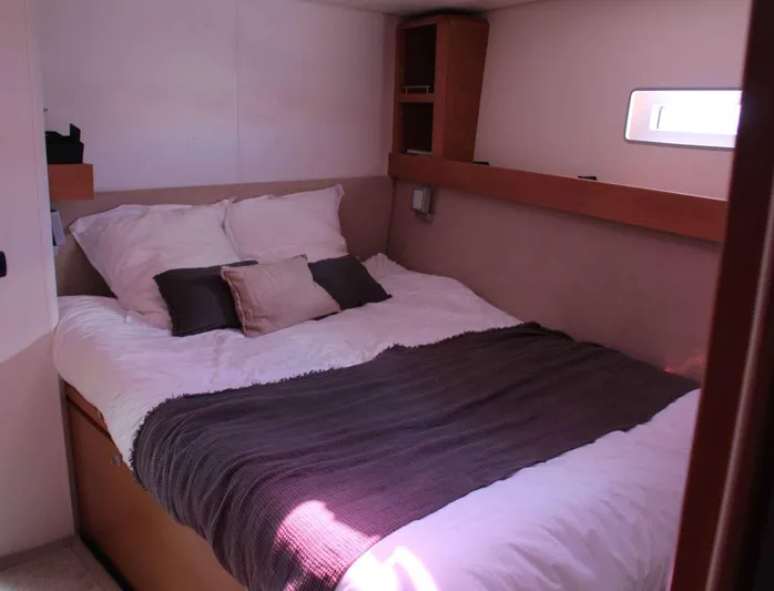 4850 Yacht Photos Pics Luxurious bedroom interior of 2013 CNB BORDEAUX 60 yacht with cozy bedding.