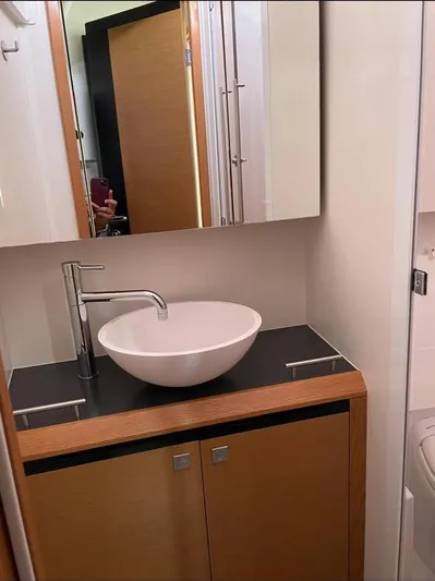 4850 Yacht Photos Pics Modern bathroom vanity with vessel sink on CNB BORDEAUX 60 yacht, 2013 model.