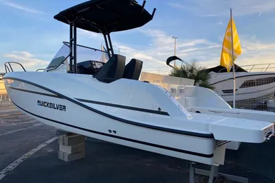 2025 Quicksilver Activ 705 Open