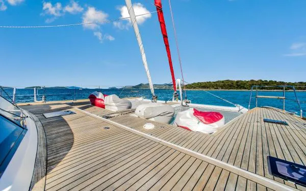 Euphoria Yacht Photos Pics 