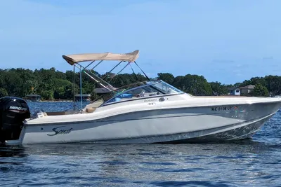 Scout 210 Dorado