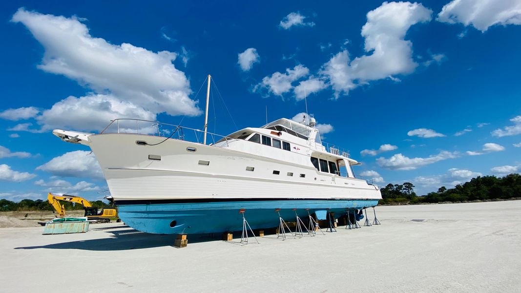 2005 Grand Banks 72 Aleutian RP