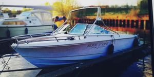 1977 Crestliner Crusader 995