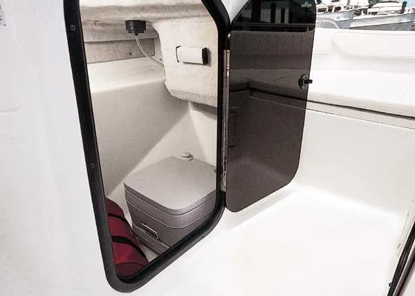 2006 Hydra-Sports Lightning 202 DC Photo