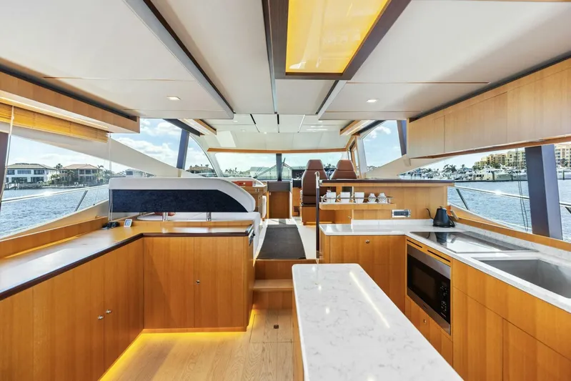 Wanderlust Yacht Photos Pics 2015 Dyna 60 Motor Yacht 'Wanderlust'