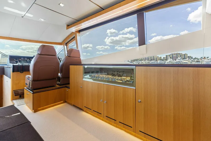 Wanderlust Yacht Photos Pics 