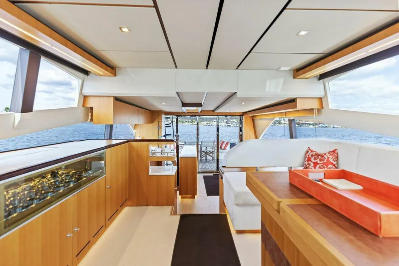 Wanderlust Yacht Photos Pics 