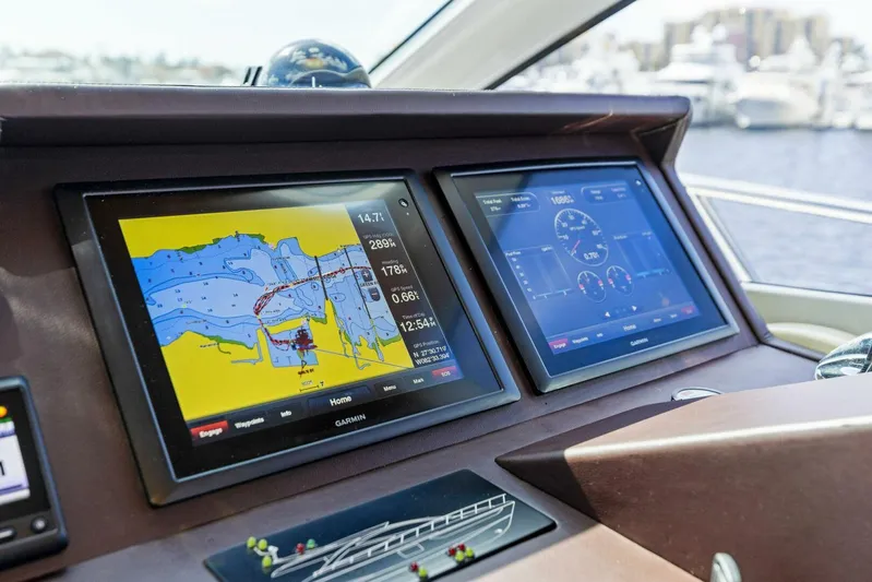 Wanderlust Yacht Photos Pics 