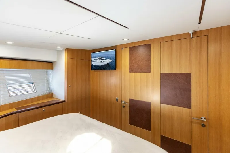 Wanderlust Yacht Photos Pics 