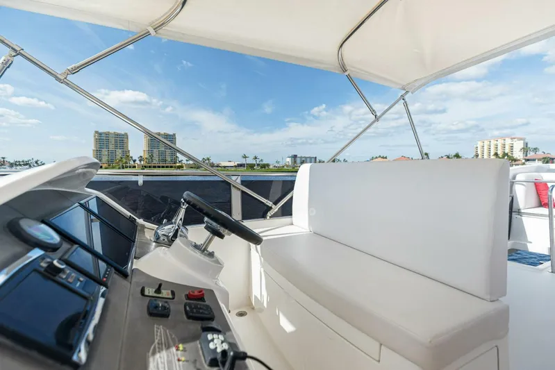 Wanderlust Yacht Photos Pics 