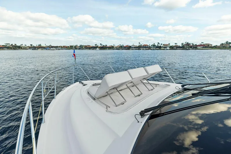 Wanderlust Yacht Photos Pics 