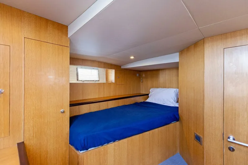 Wanderlust Yacht Photos Pics 