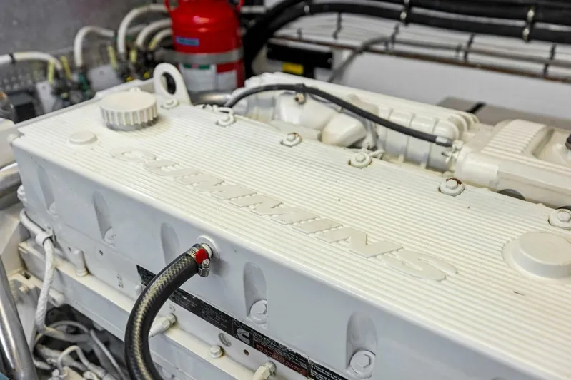 Wanderlust Yacht Photos Pics 