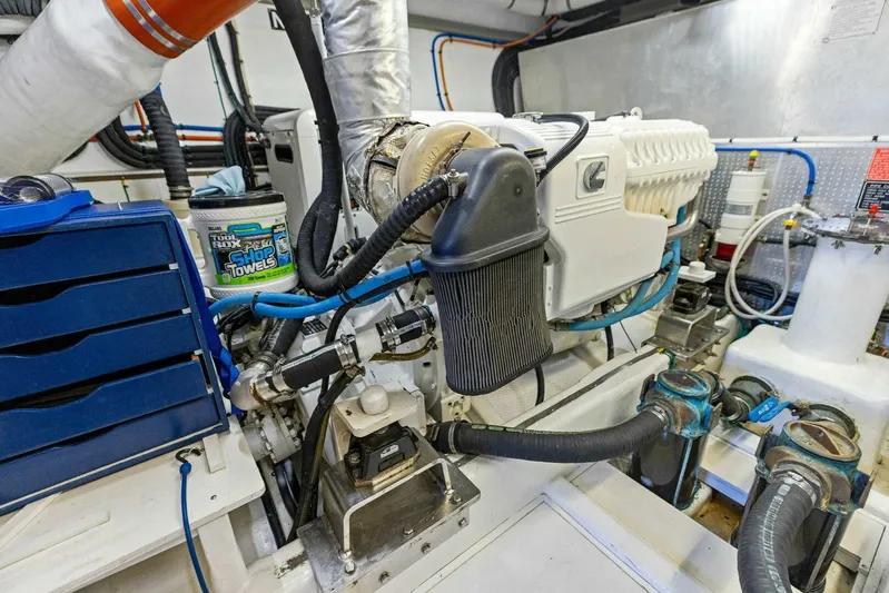 Wanderlust Yacht Photos Pics 